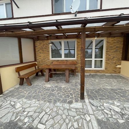 Apartman Illy Veľký Slavkov Extérieur photo